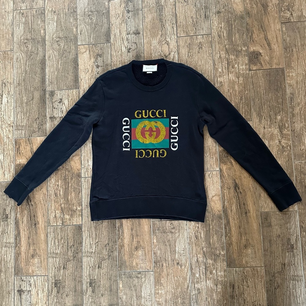 Gucci Logo Graphic Sweatshirt